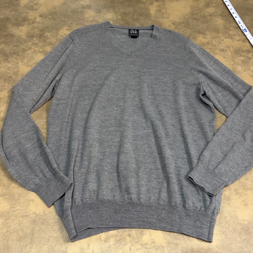 Jos. A. Bank Sweater Mens 2XLT Gray 100% Merino Wool Traveler V-Neck Pullover